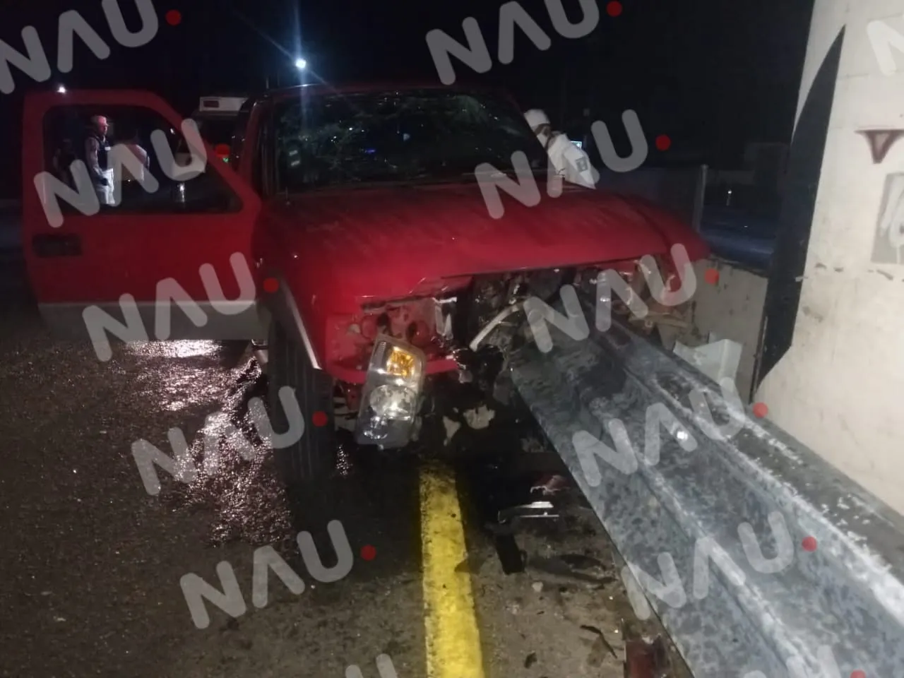 Tres lesionados deja accidente en Tuxtla Chico