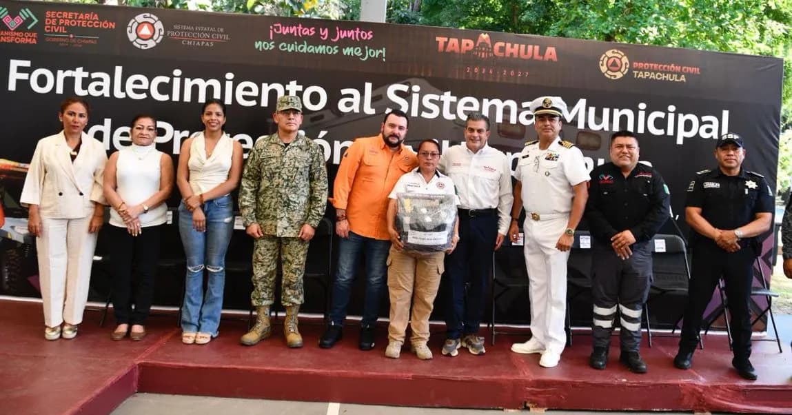 Yamil Melgar fortalece a Protección Civil con entrega de equipamiento