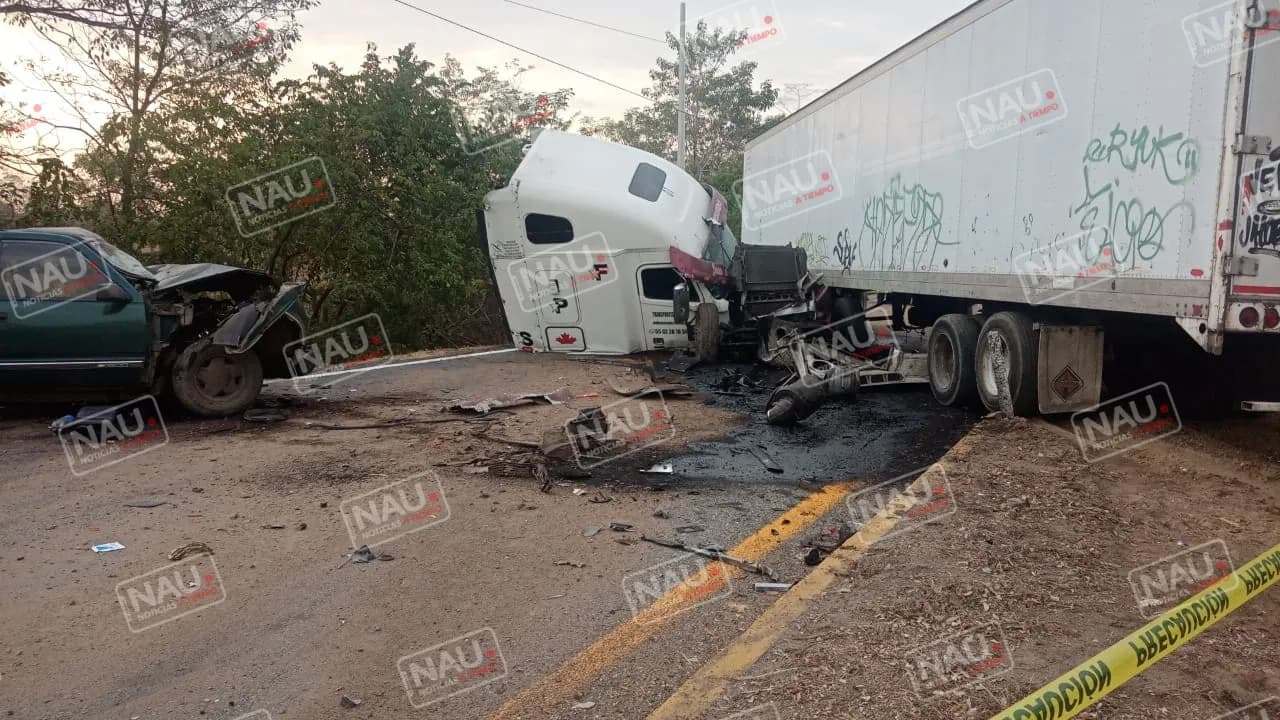 Tres heridos y daños por más de un millón de pesos deja accidente