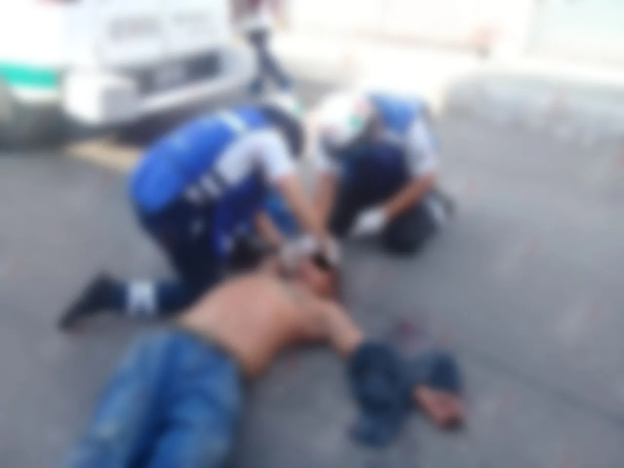 Localizan a una persona golpeada e inconsciente
