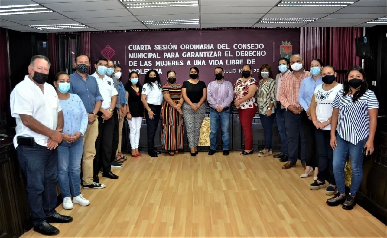 SE MANTIENEN ACCIONES PARA ERRADICAR LA VIOLENCIA CONTRA LAS MUJERES EN TAPACHULA