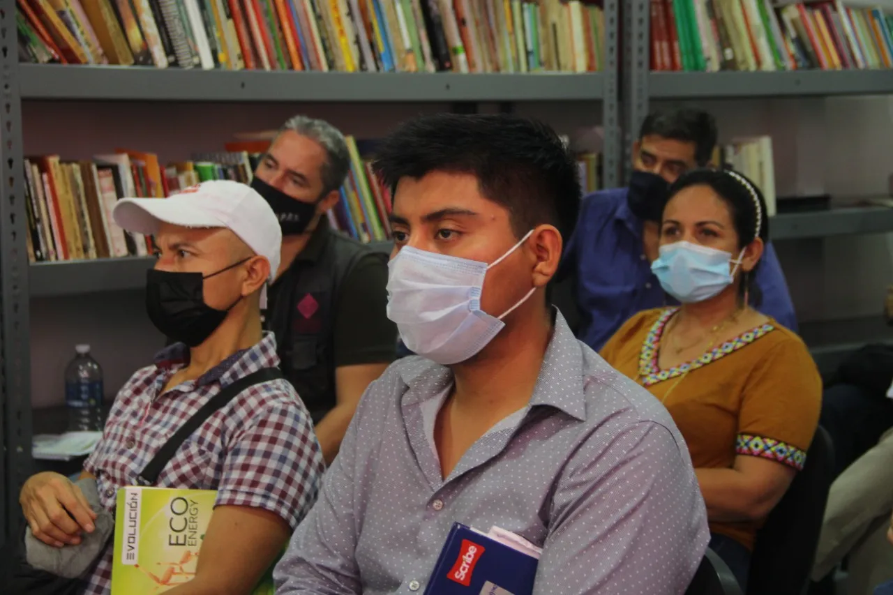 IMPARTEN CURSO “IDIOMAS SIN FRONTERAS”, EN TAPACHULA
