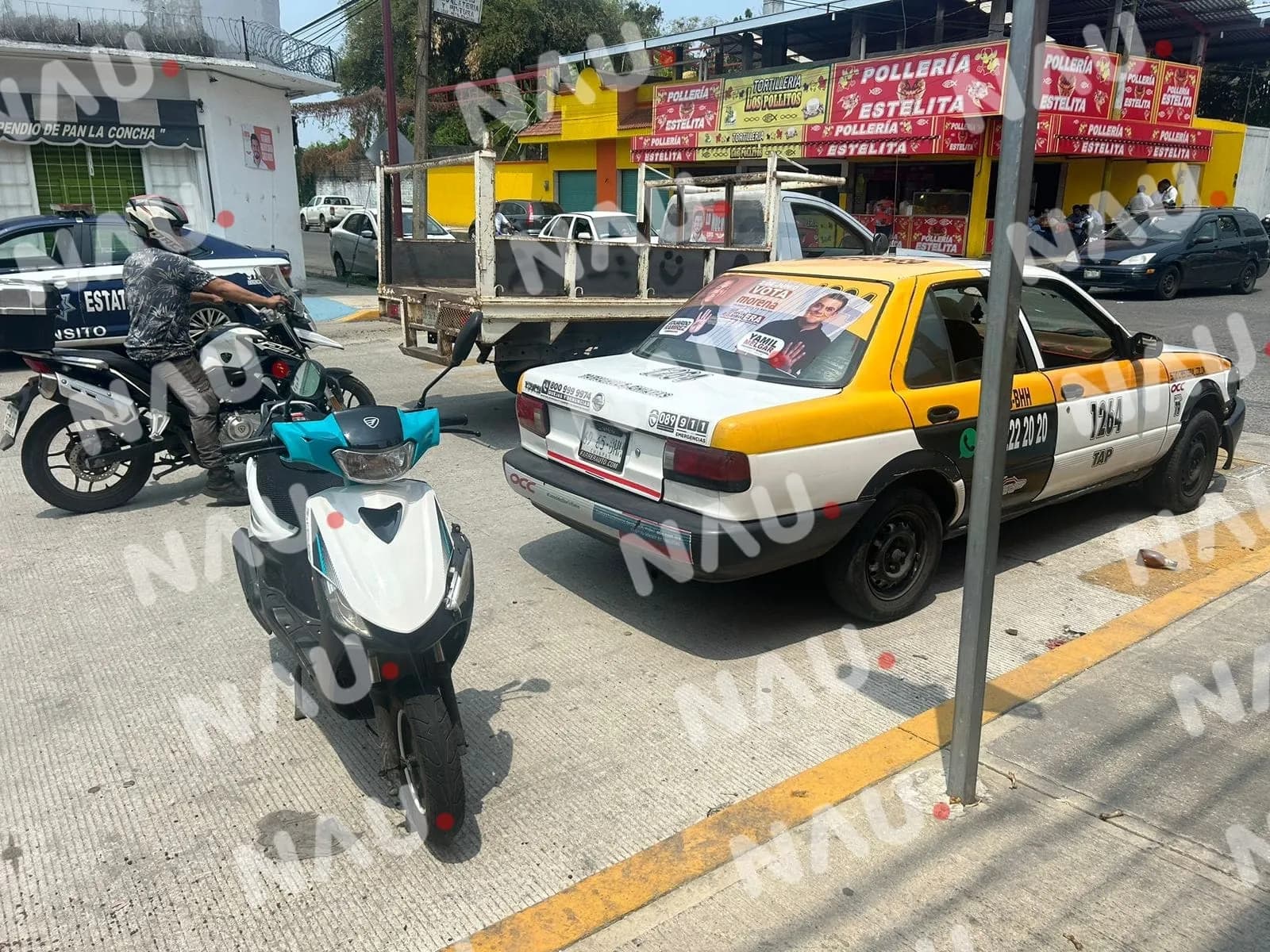 Accidente en la Carretera Costera: Solo Daños Materiales