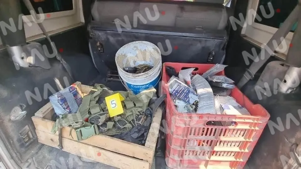 EN CATEO, FGR ASEGURA ARMAS Y CARTUCHOS EN UN RANCHO EN CHIAPAS