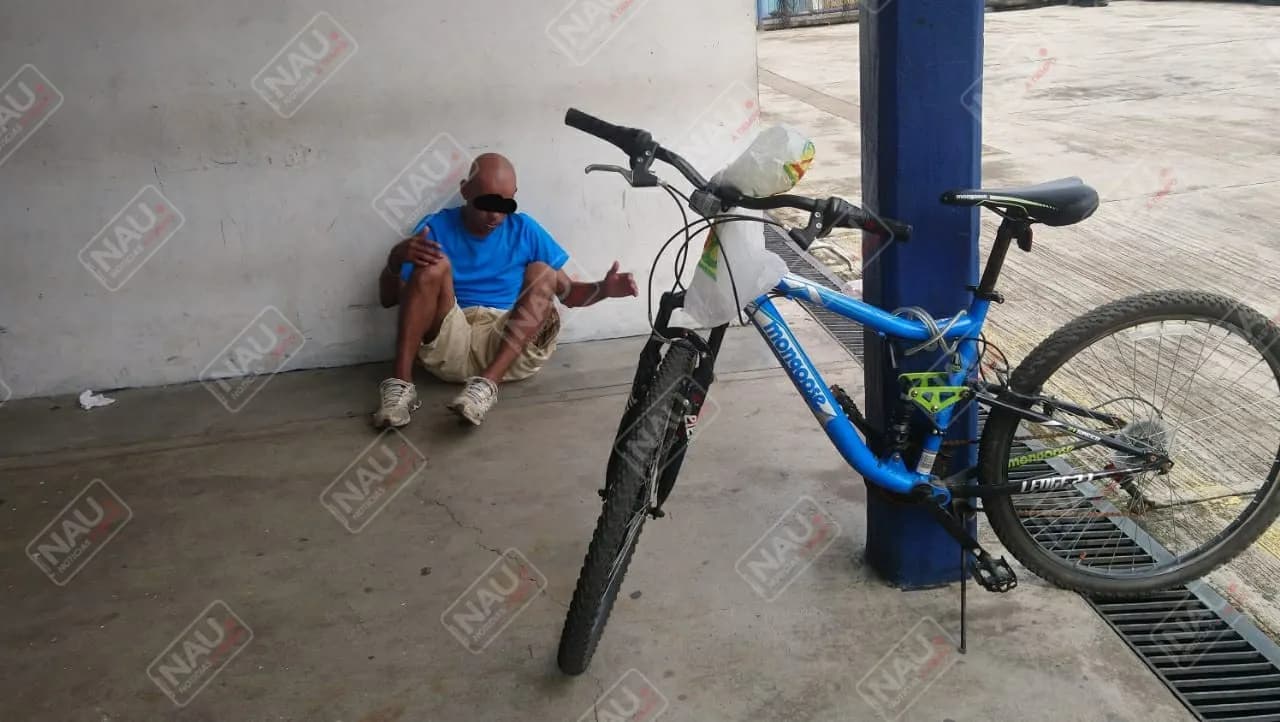 Detienen a sujeto que se estaba robando una bicicleta en el centro de Tapachula