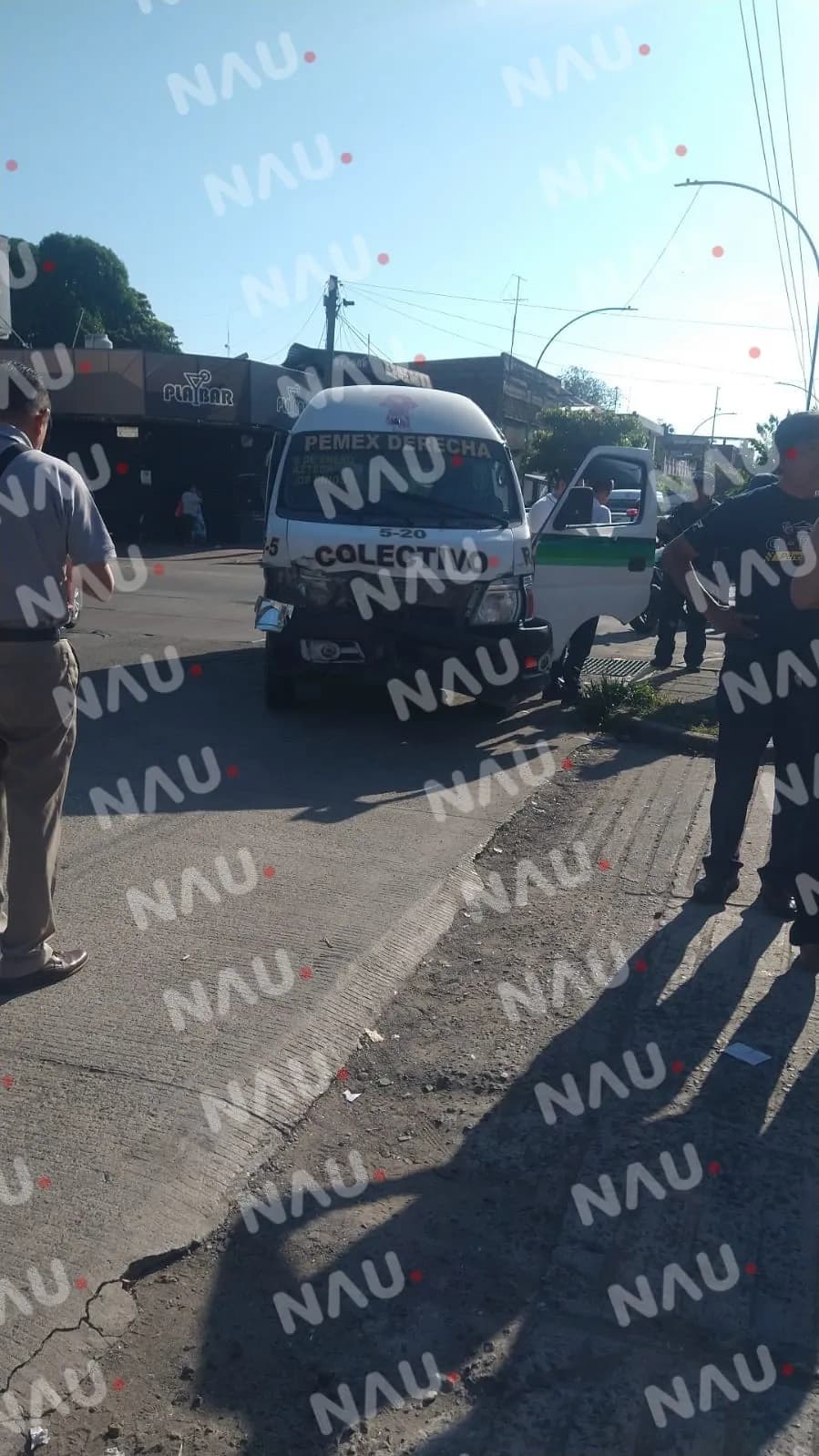 Un herido deja percance en el semáforo de la 9a oriente y 7a norte