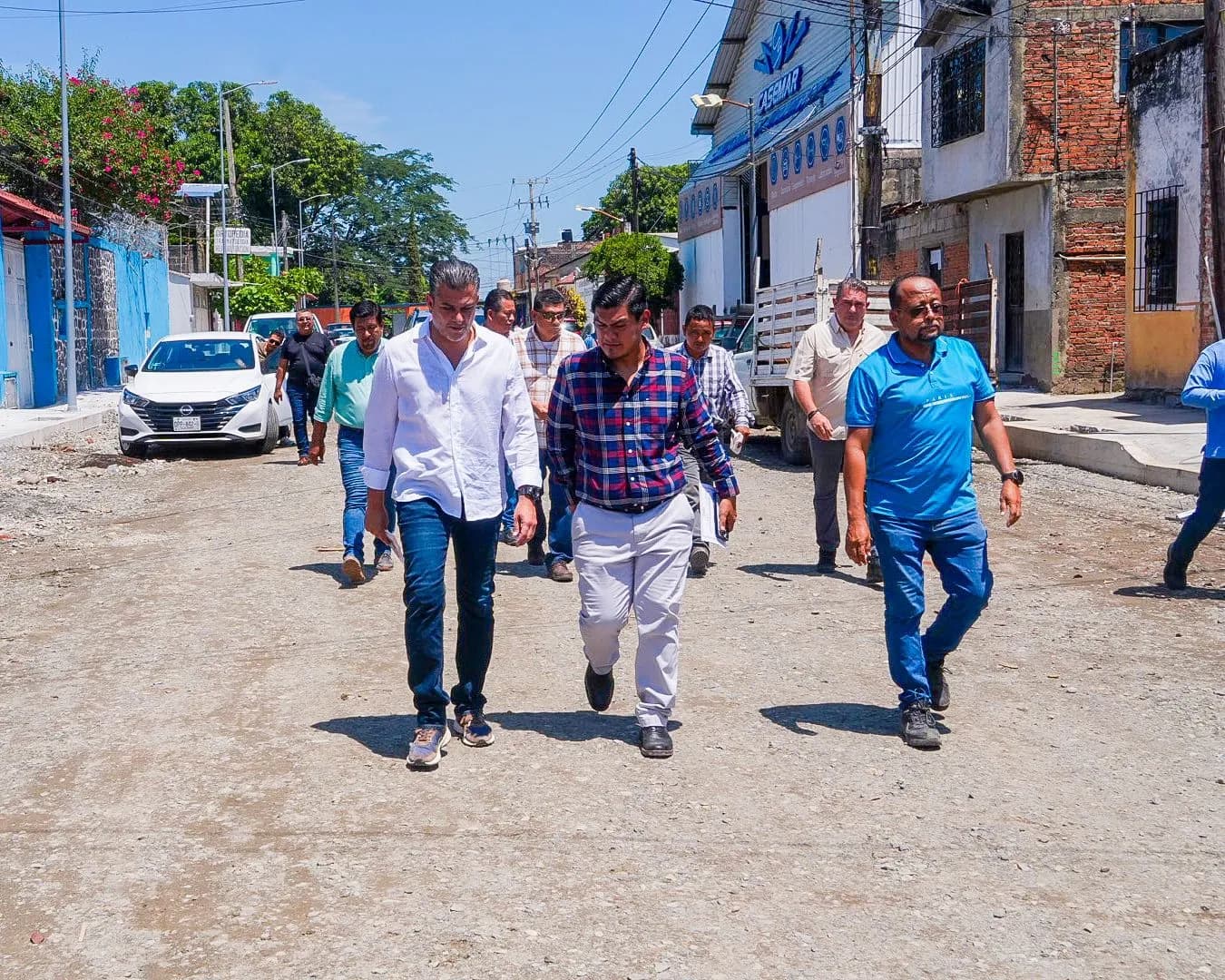 Yamil Melgar supervisa avance de obras integrales