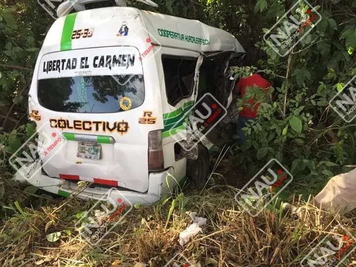 Muere conductor de combi en el libramiento sur poniente de Tapachula