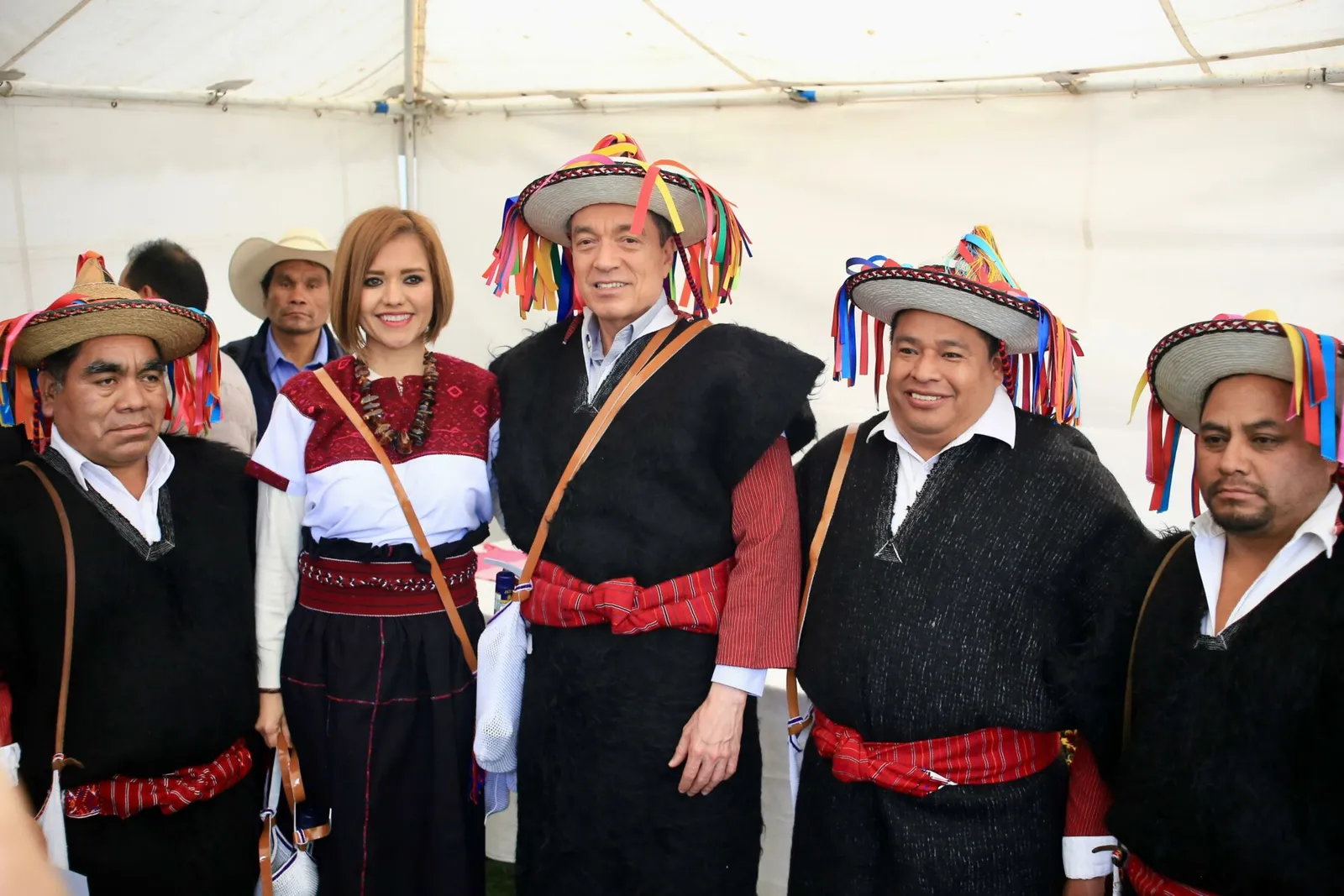 Desde SCLC, Rutilio Escandón inicia entrega de proyectos para huertos escolares y producción de traspatio
