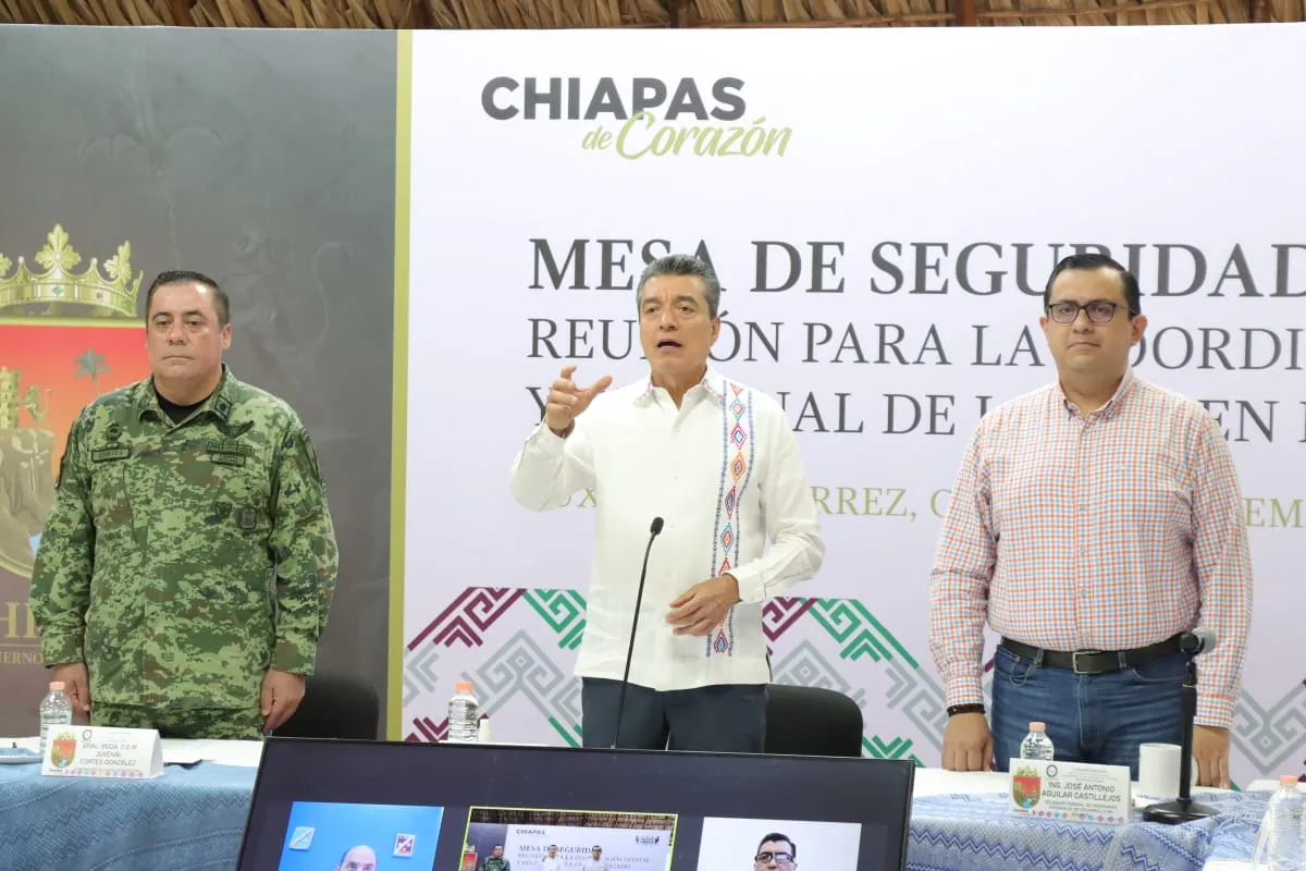 Desde la Mesa de Seguridad, exhorta Rutilio Escandón a sumarse al combate del dengue, zika y chikungunya
