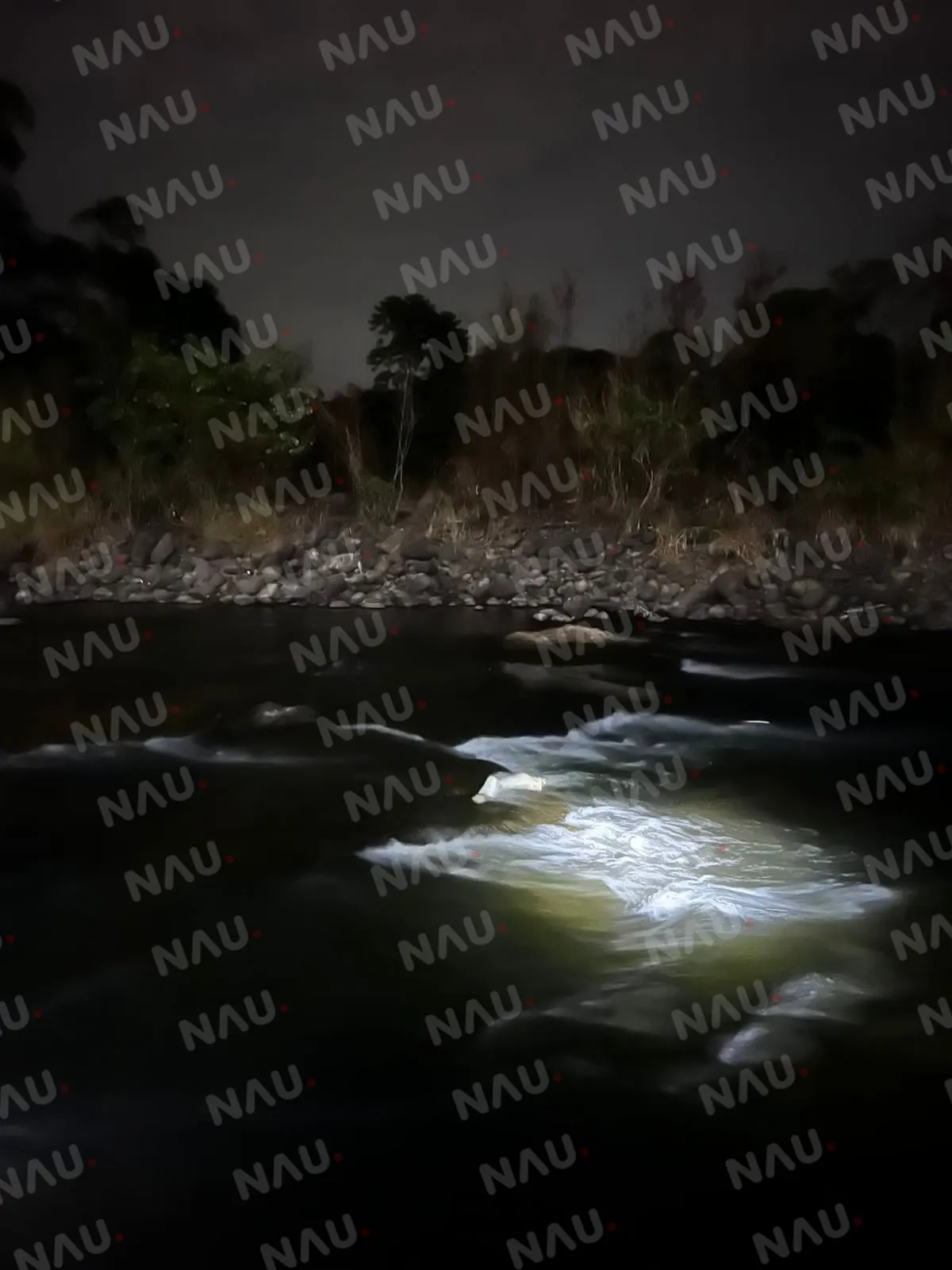 Localizan dos piernas y viseras en el río cahoacán
