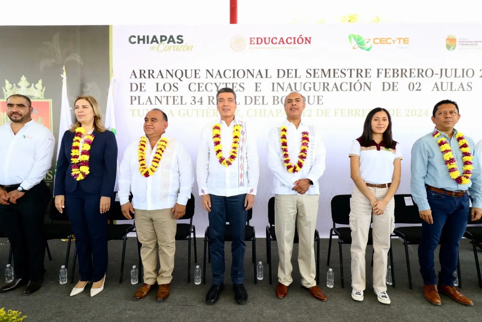 Inaugura Rutilio Escandón Ciclo Escolar en el Cecyte Chiapas e inaugura cancha de usos múltiples del Plantel 34