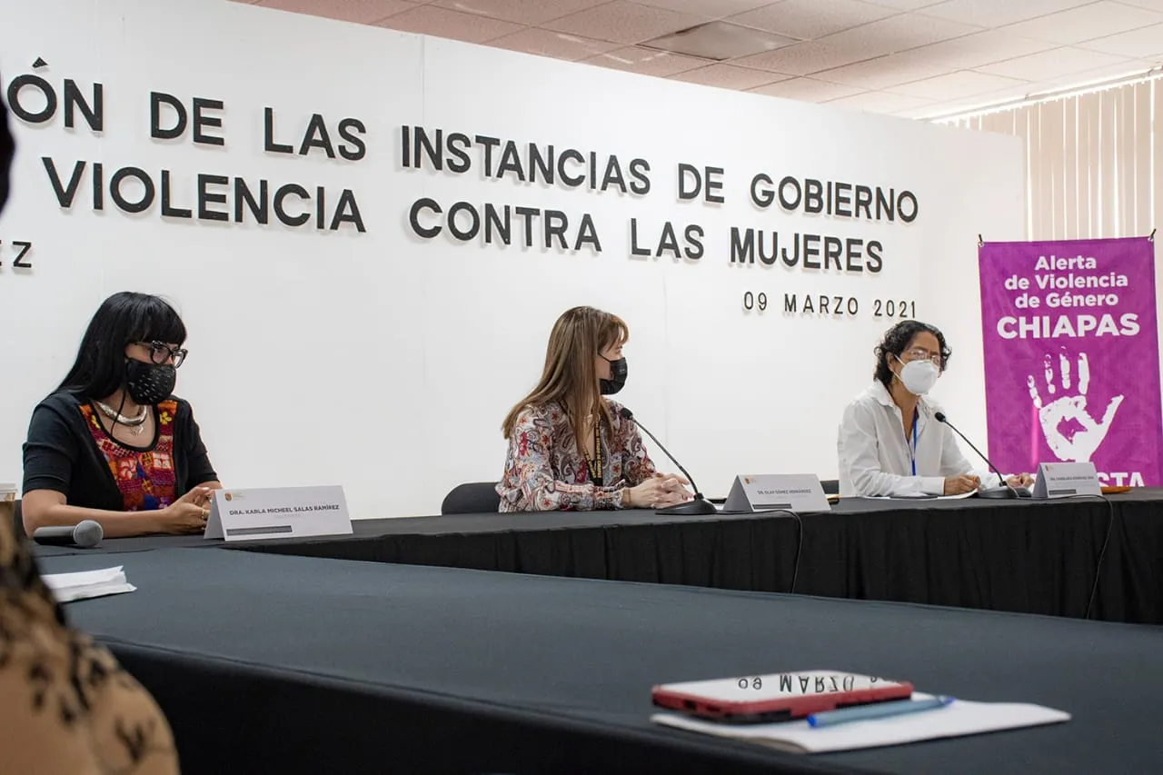 Imparte Coordinación de AVGM taller sobre violencia contra las mujeres y actuación de las instancias