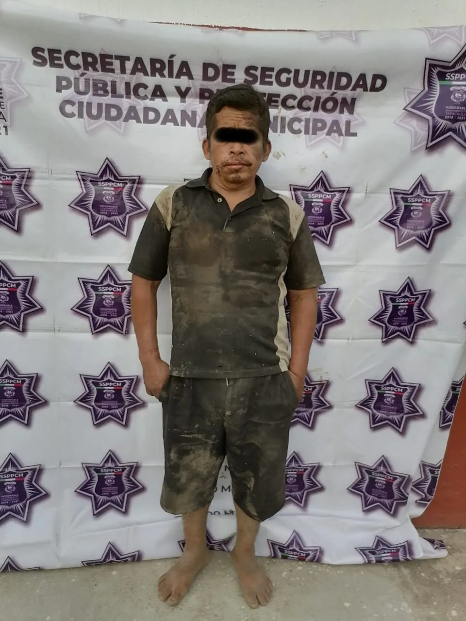 POLICÍAS MUNICIPALES LO DETUVIERON POR VIOLENCIA FAMILIAR