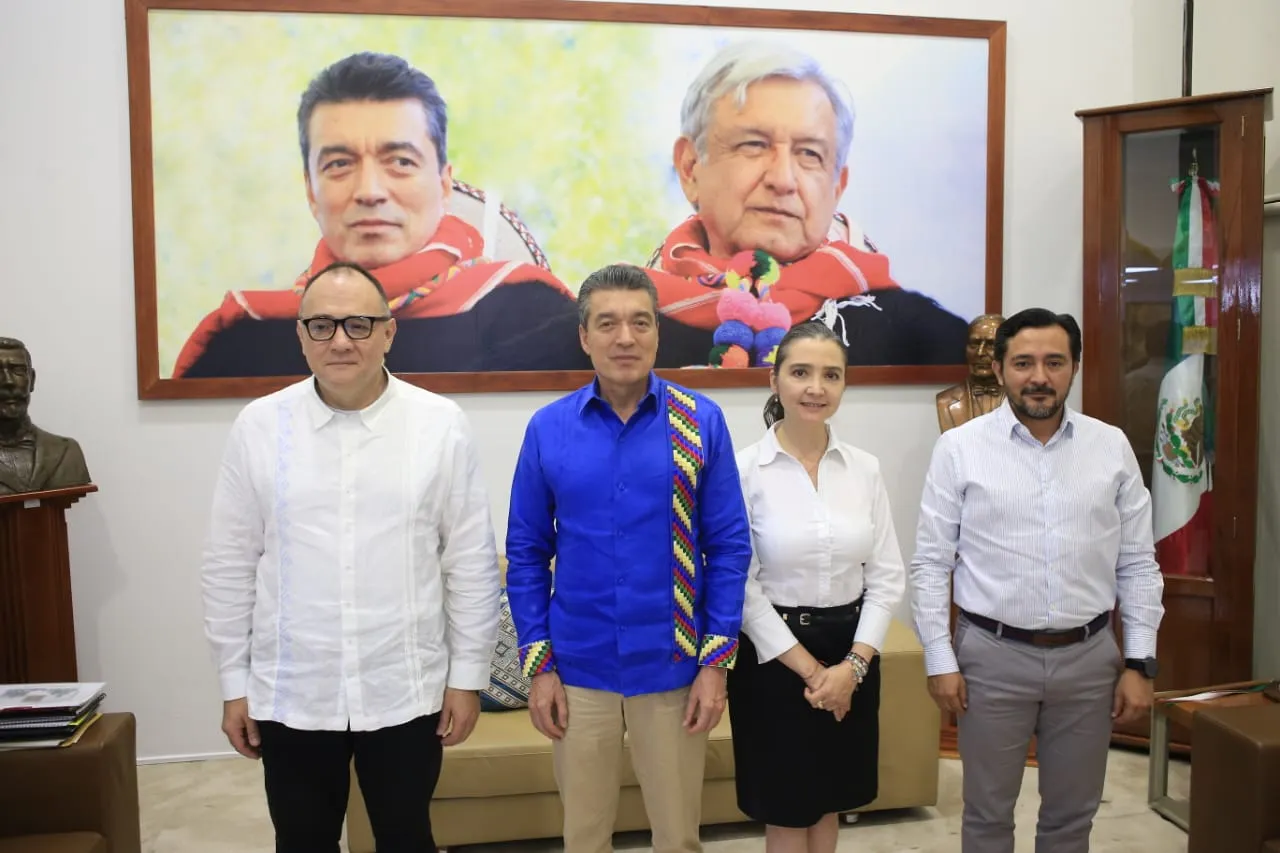 Se reúne Rutilio Escandón con Rene Orellana, representante del Banco de Desarrollo de América Latina