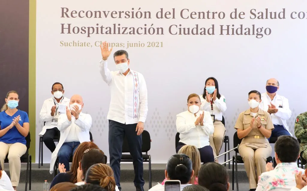 En Suchiate, inaugura Rutilio Escandón la reconversión del Centro de Salud con Hospitalización