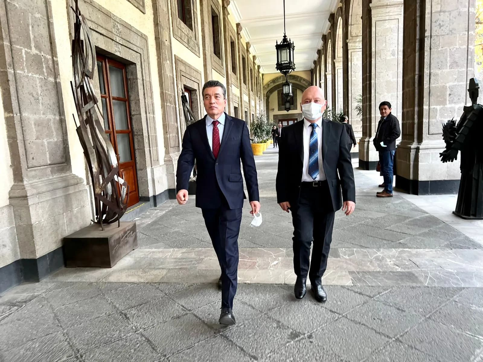 Junto a AMLO, fortalecemos vacunación anticovid y acciones para la salud pública: Rutilio Escandón