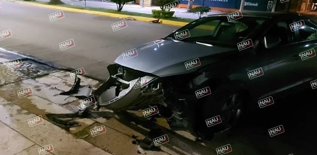 Acabo el carro de su amigo.