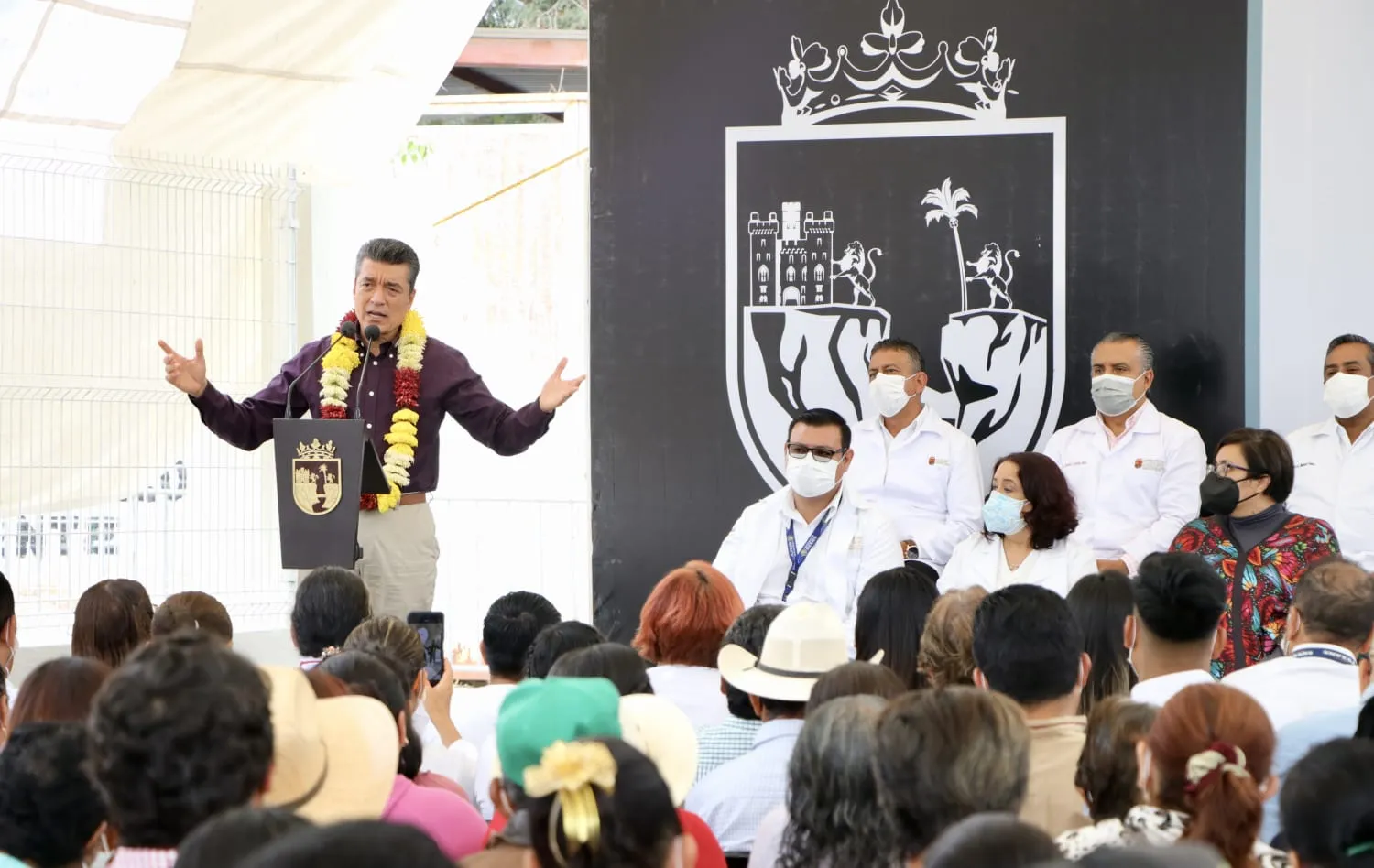 En tan solo 3 años, se han reconvertido más de 450 clínicas y hospitales de Chiapas: Rutilio Escandón