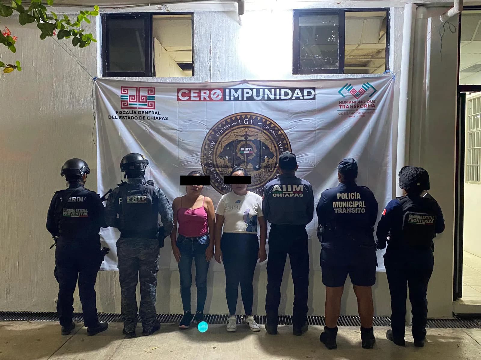 Detienen a dos mujeres guatemaltecas por resistencia y desobediencia en Tapachula