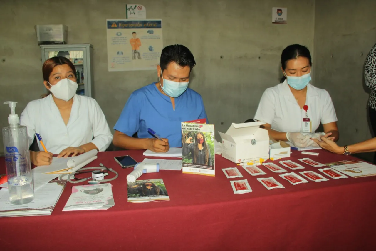 EL HOSPITAL CIUDAD SALUD, IMPLEMENTA CAMPAÑA DE DETECCIÓN OPORTUNA DE HEPATITIS “C” EN TAPACHULA
