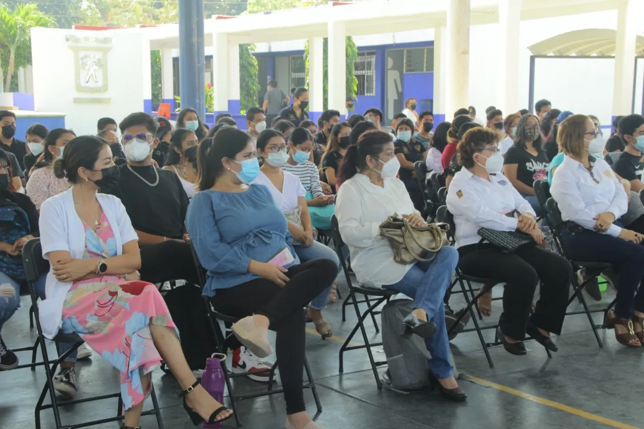 SE PROMUEVEN ESTILOS DE VIDA SALUDABLE ENTRE UNIVERSITARIOS DE TAPACHULA
