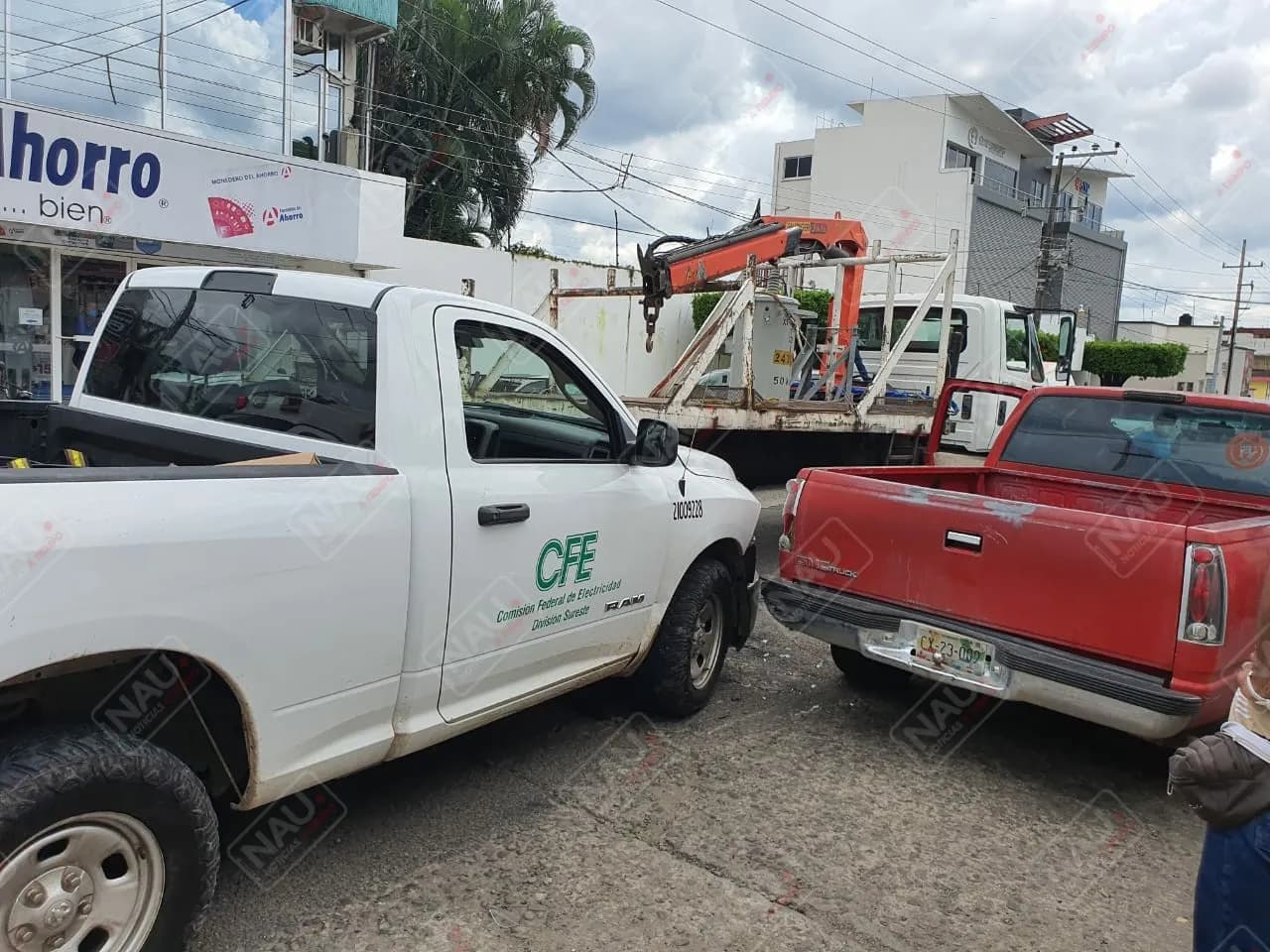 Dos mujeres lesionadas en accidente de tránsito