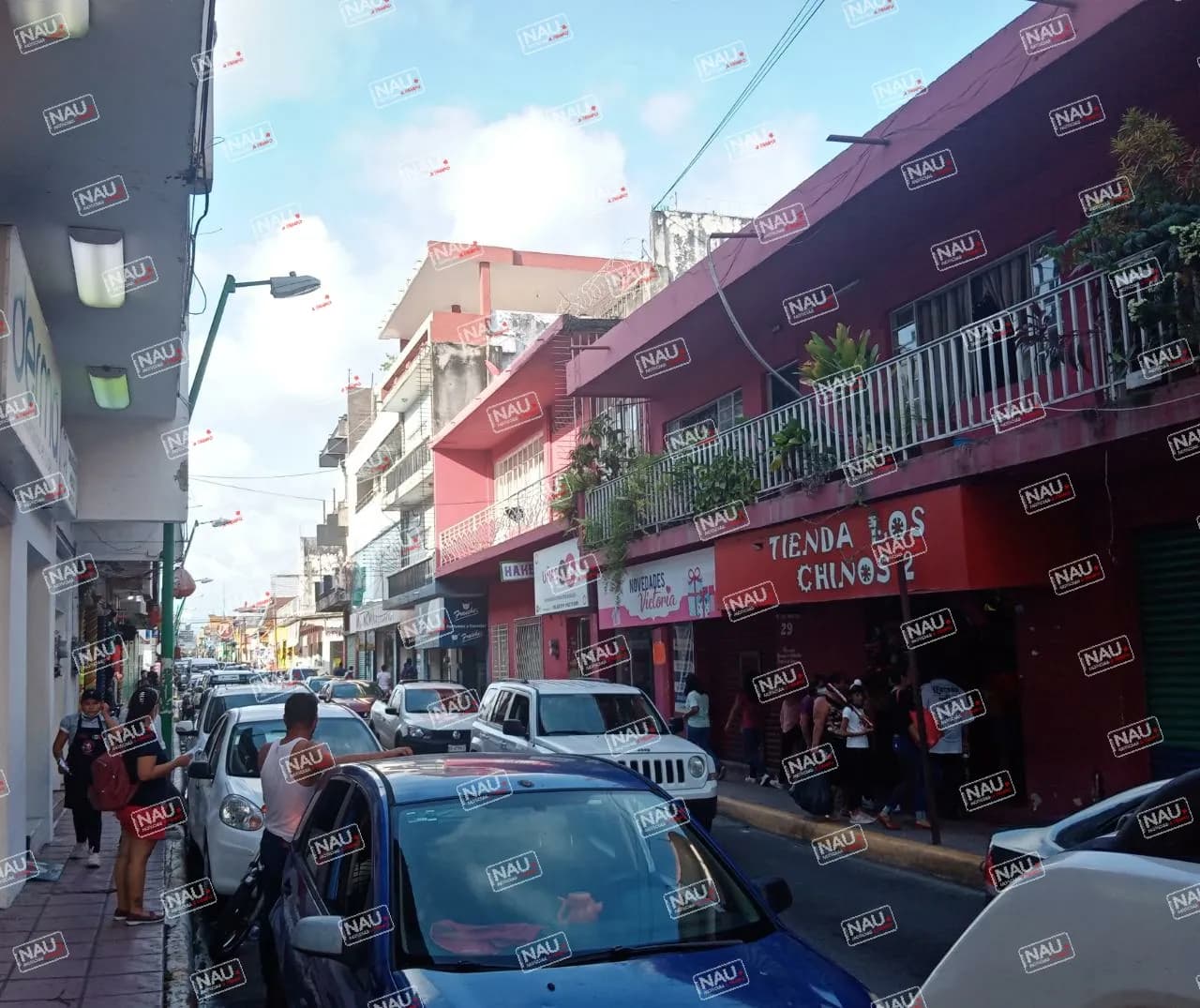 Golpean y lesionan en la mano a empleado de un hotel.