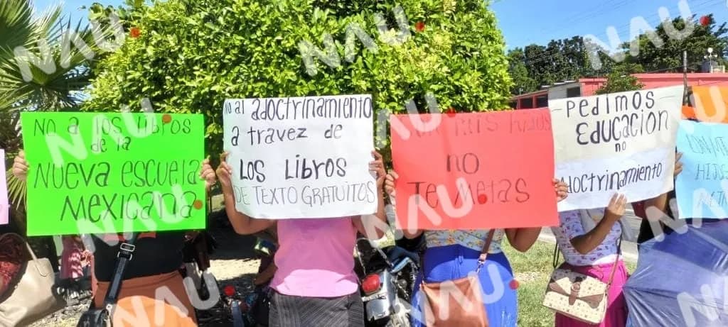 Padres de familia se inconforman por los libros de texto gratuitos de la SEP