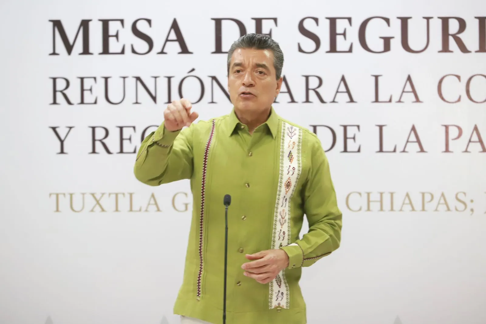 Exhorta Rutilio Escandón a extremar precauciones ante continuidad de lluvias en Chiapas