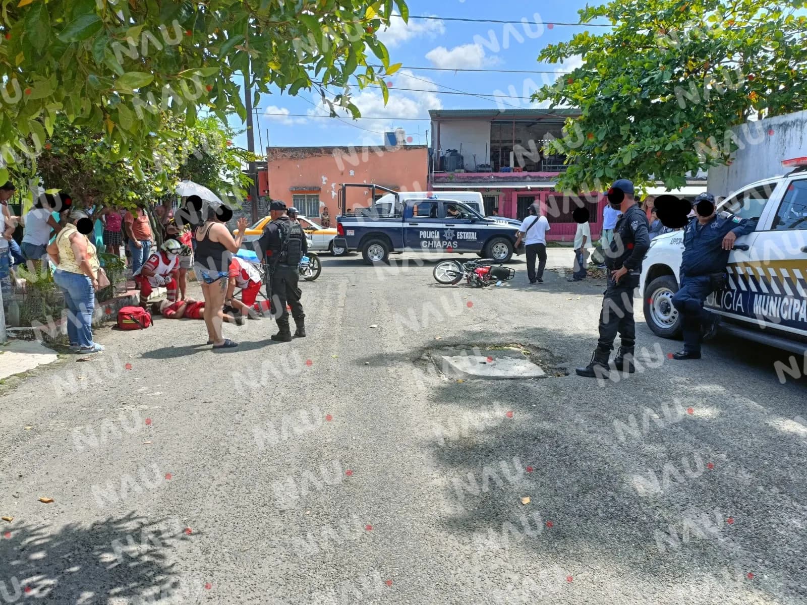 Motocilista lesionado al ser impactado por un vehículo no identificado