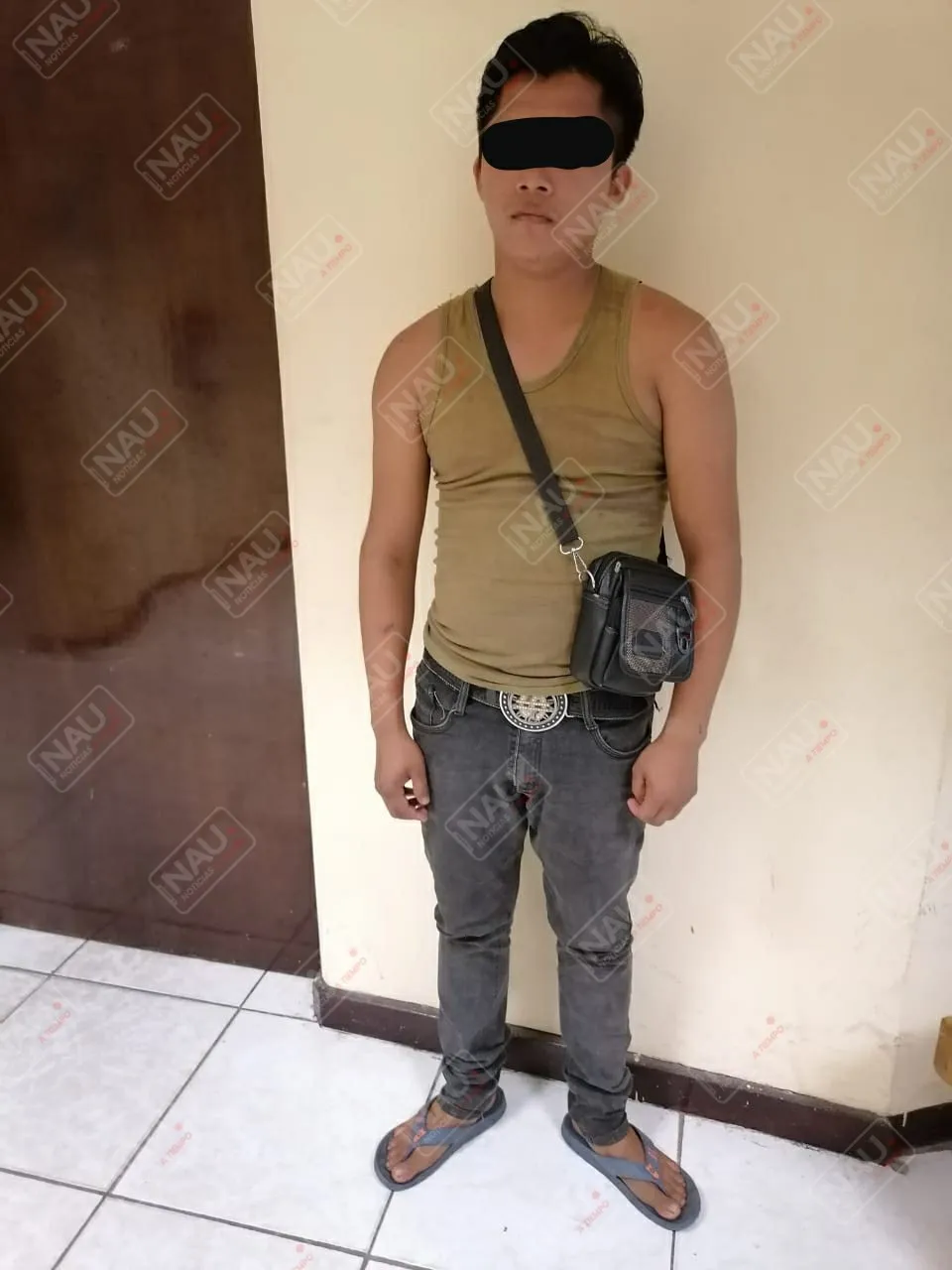 Detienen a tres personas con casi mil bolsitas de cohetes