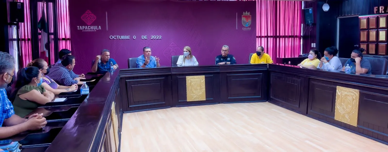 AYUNTAMIENTO DE TAPACHULA COADYUVA EN LA ATENCIÓN A PROBLEMÁTICA SUSCITADA EN SECUNDARIA FEDERAL 1