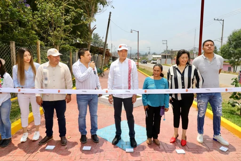 En Jitotol, Rutilio Escandón inaugura rehabilitación y ampliación del Sistema de Alcantarillado Sanitario