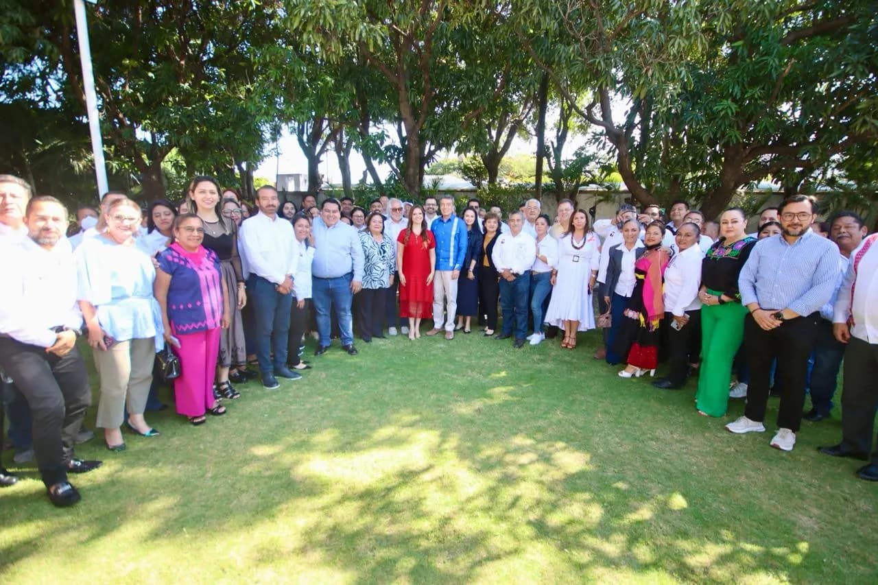 Rutilio Escandón inaugura Unidad Móvil del Canal 10 en formato Full HD del SCHRTyC