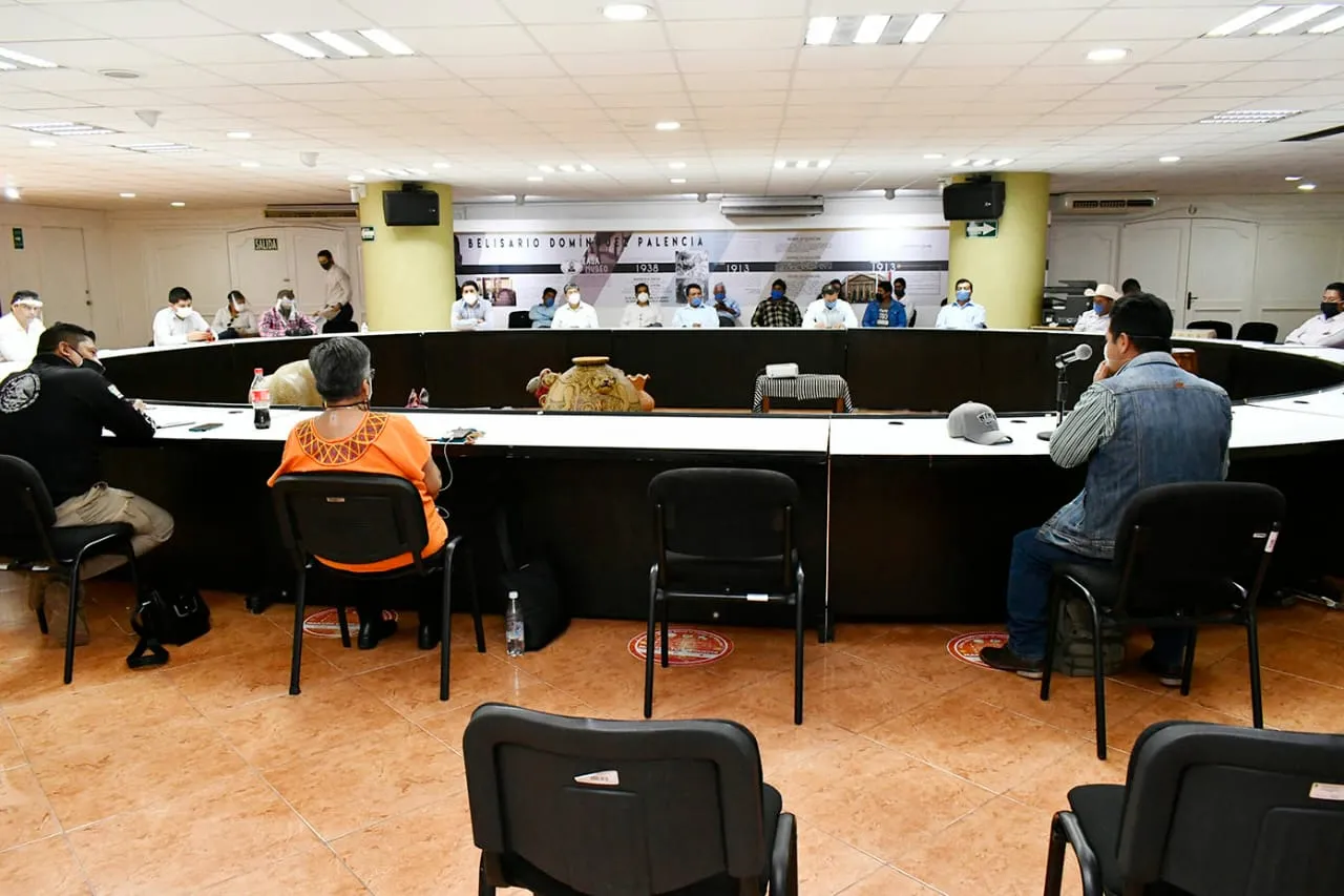 Se promueve el diálogo entre autoridades de Chenalhó y desplazados del Ejido Puebla