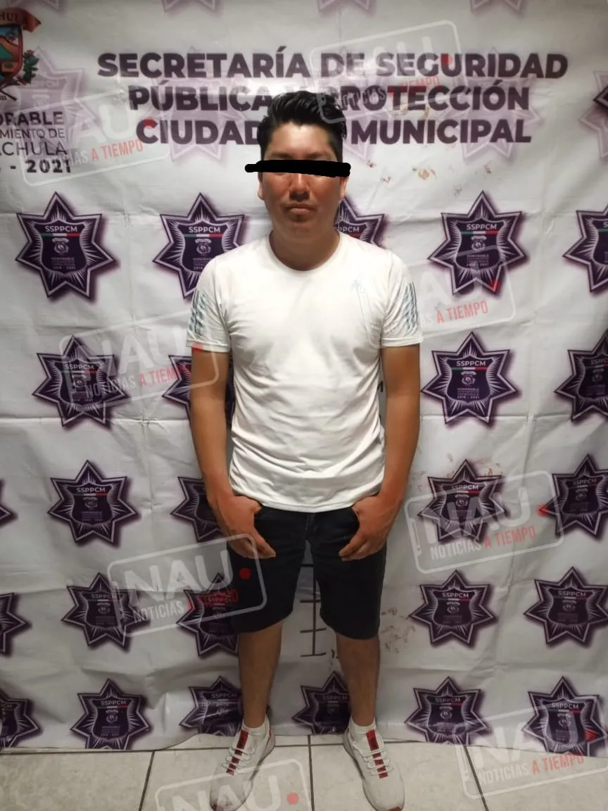 Sujeto en estado de ebriedad se pasó el alto de un semáforo