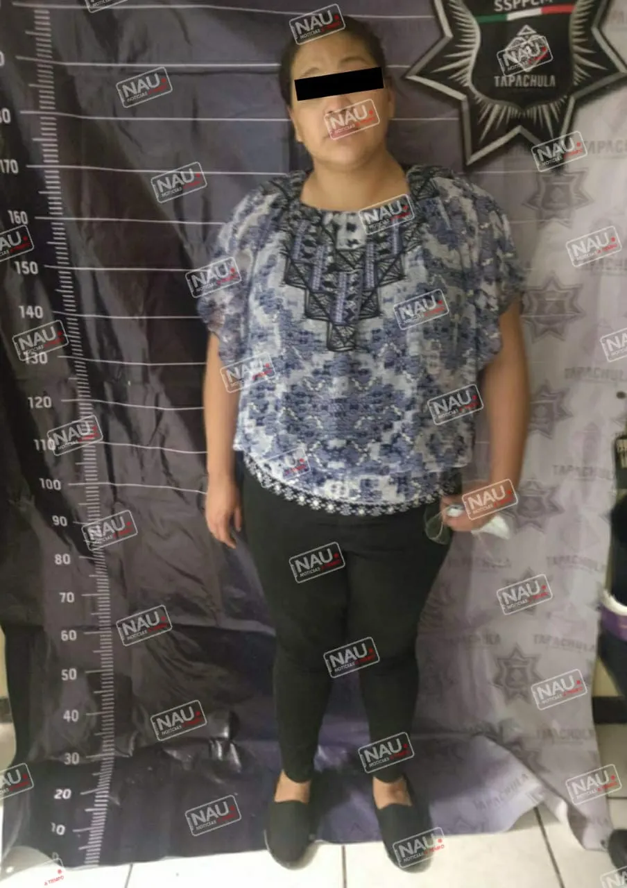 Detienen a mujer acusada se robo en tienda departamental.