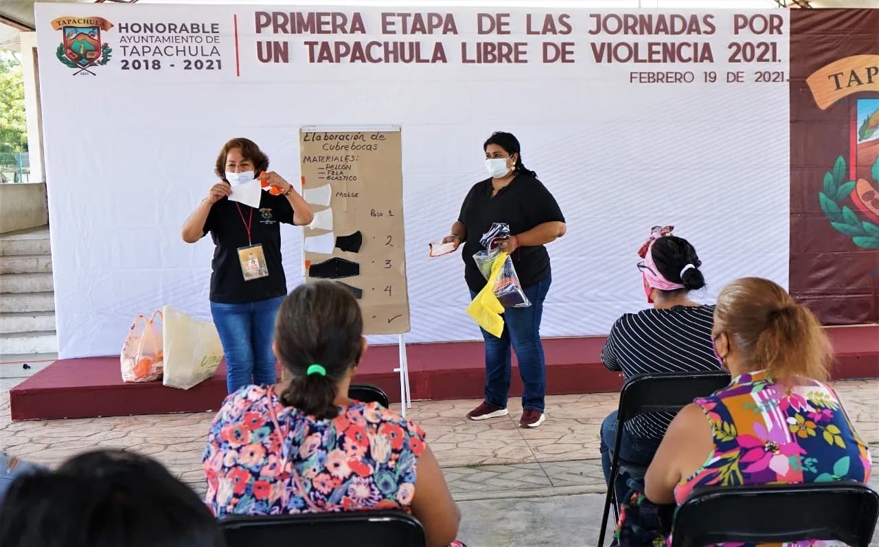 AYUNTAMIENTO APERTURA JORNADAS POR UN TAPACHULA LIBRE DE VIOLENCIA