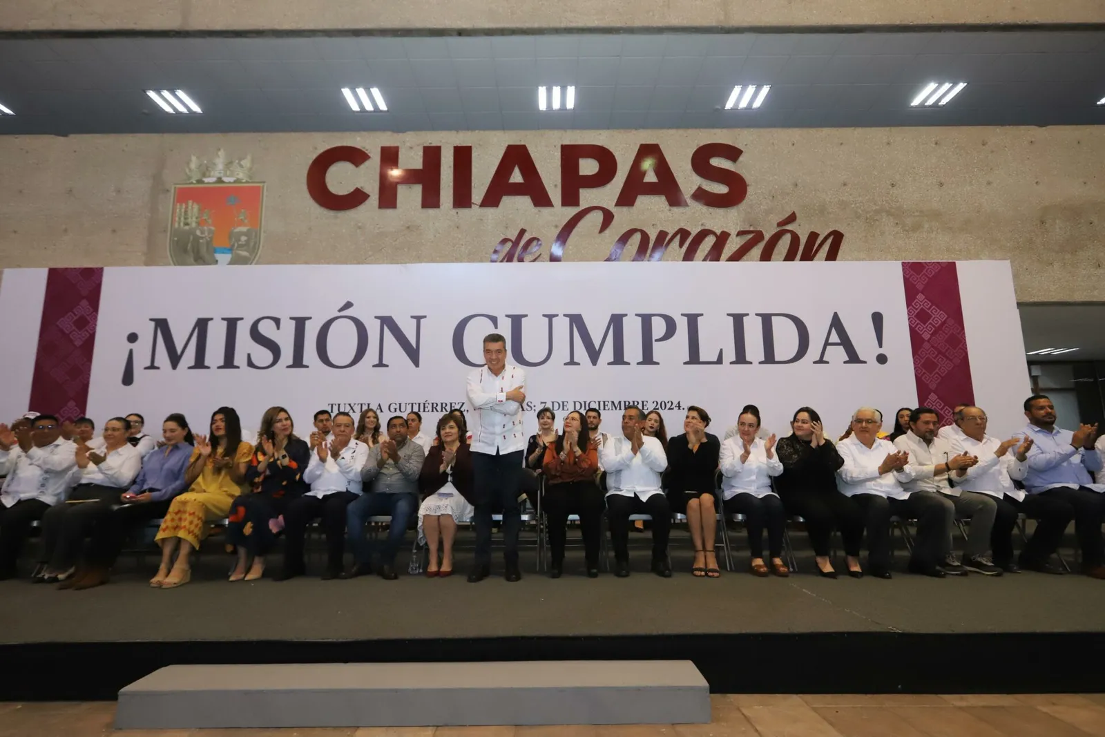 Rutilio Escandón desea éxito al próximo gobernador de Chiapas, Eduardo Ramírez Aguilar