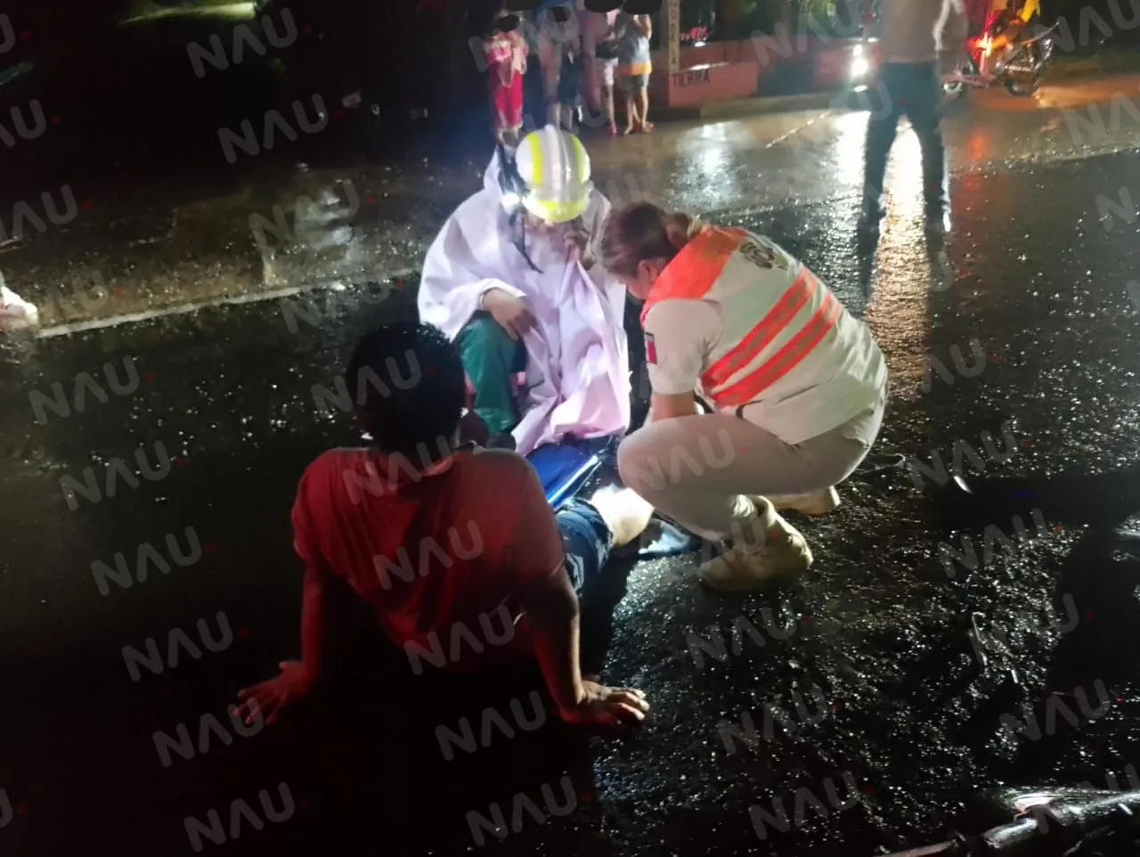 Menor de 17 años derrapa en una motocicleta