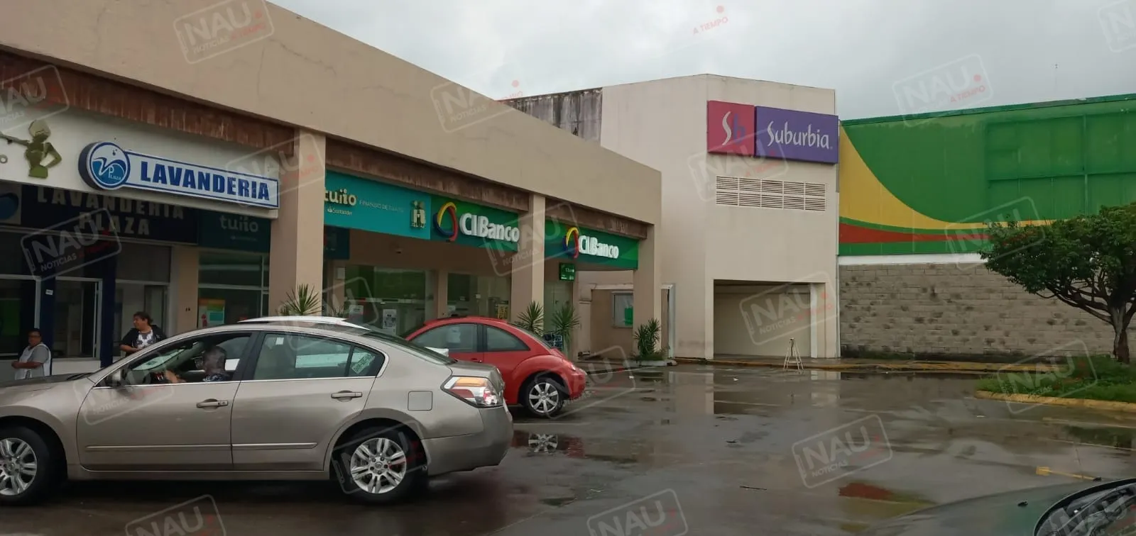 Le dieron un cachazo en la cabeza tras oponerse a ser asaltada