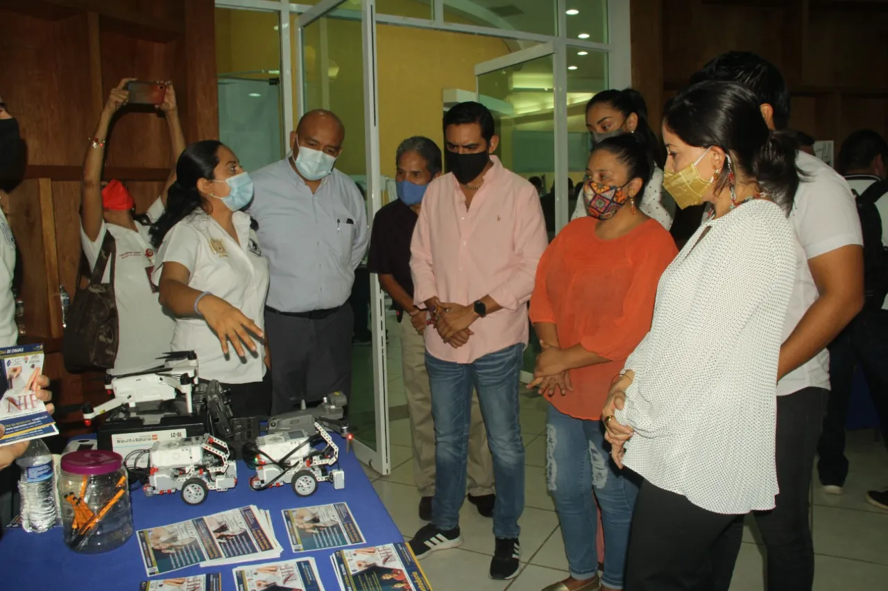 SE REALIZA FERIA PROFESIOGRÁFICA COBACH 2022 EN TAPACHULA