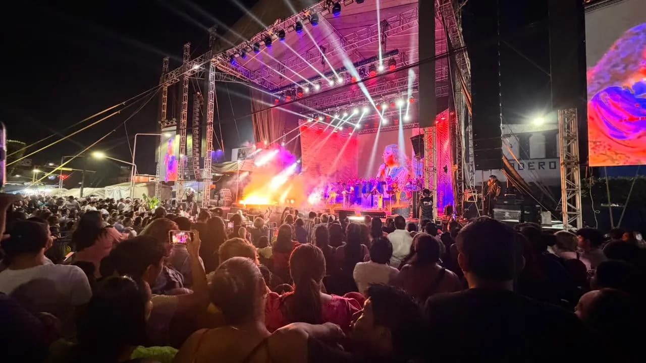 Romance y tradición llenan de magia la Feria Internacional Suchiate