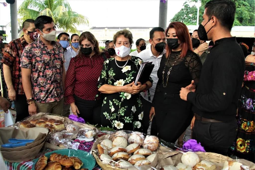 AYUNTAMIENTO DE TAPACHULA, REALIZÓ “FESTVAL DEL PAN DE MUERTO” EN PARQUE BICENTENARIO
