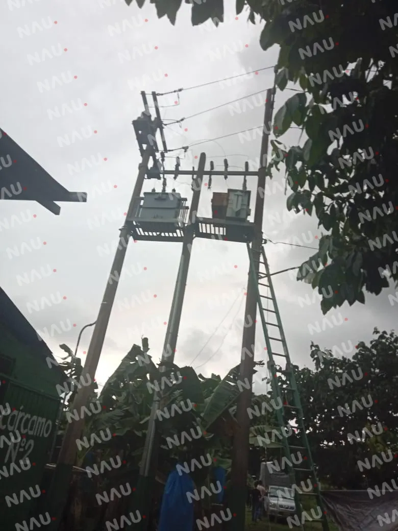 Electricista pierde la vida al recibir descarga eléctrica y caer de las escaleras en Suchiate