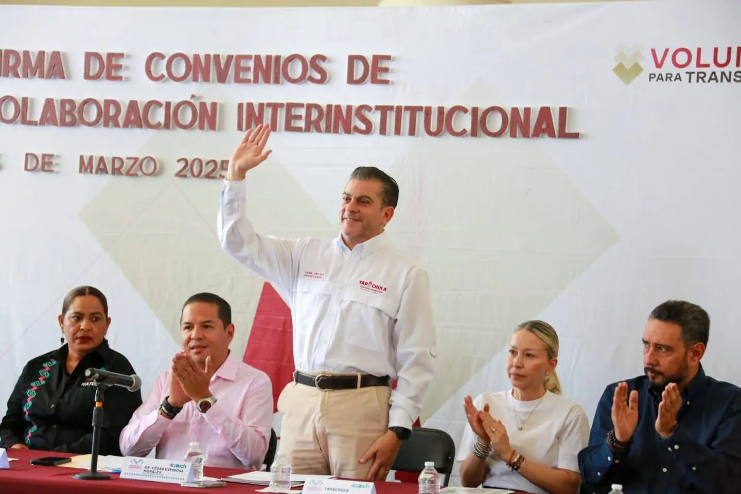 Yamil Melgar participa en la firma de convenio con el ICATECH