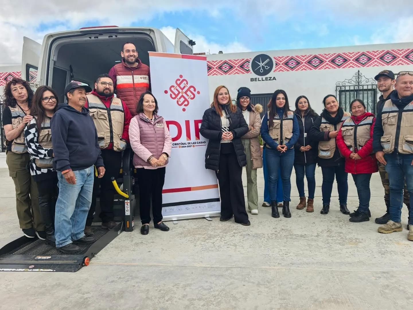 San Cristóbal de Las Casas envía víveres a familias afectadas en Veracruz