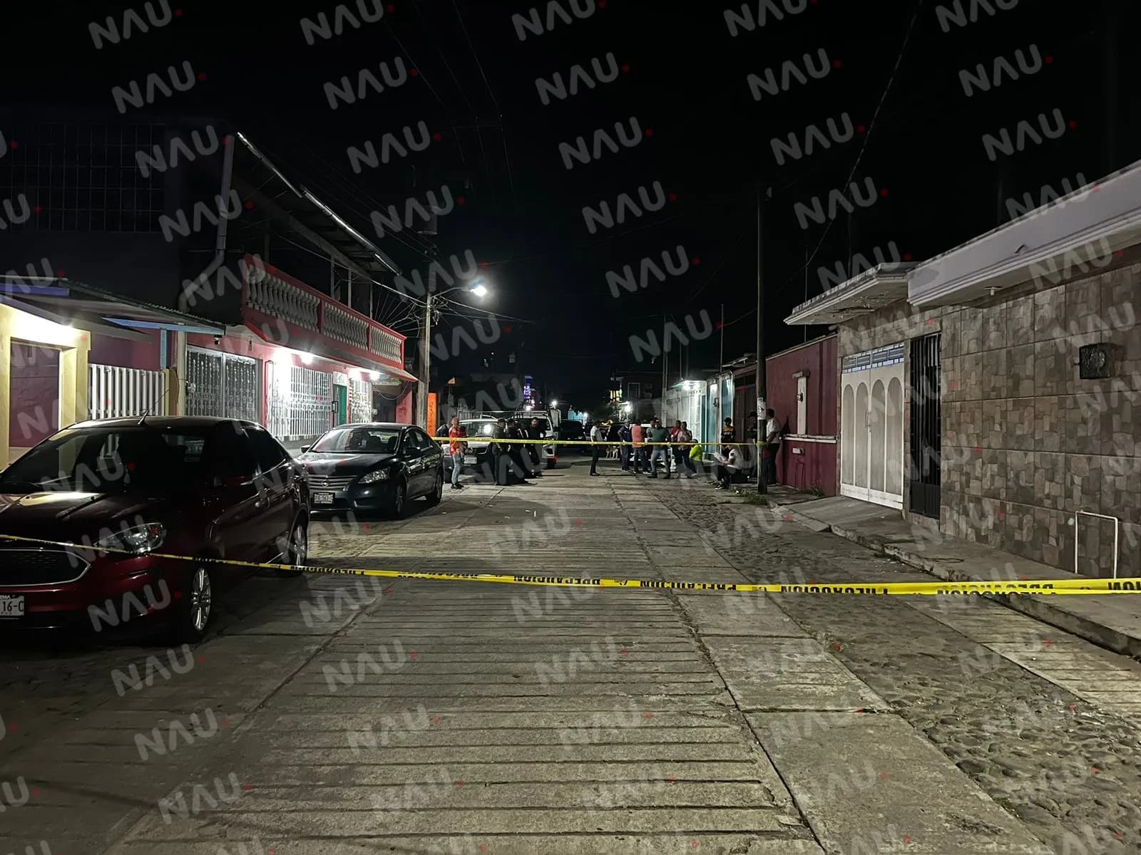 Balean un vehículo y una casa en el municipio de Tuxtla Chico