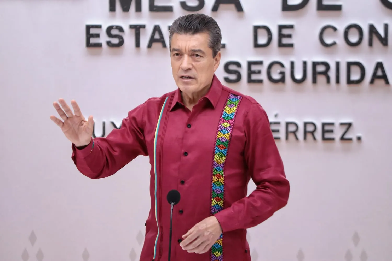 Conforme a la ley y respeto de los derechos, se liberó bloqueo en municipio de Juárez: Rutilio Escandón